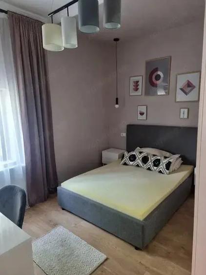 Casă cu 3 camere cu Teren 30 Mp în 7 Noiembrie