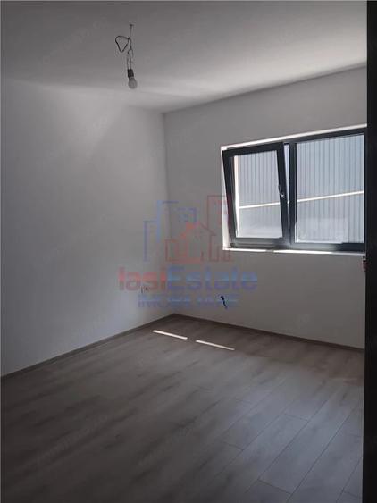 Casă cu Teren 400 Mp în Bârnova
