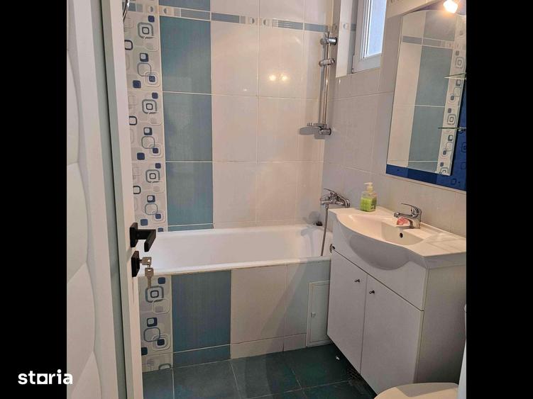 Apartament cu 4 camere decomandat în Ultracentral