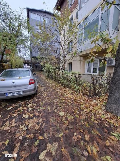 Garsonieră în Podu Roș