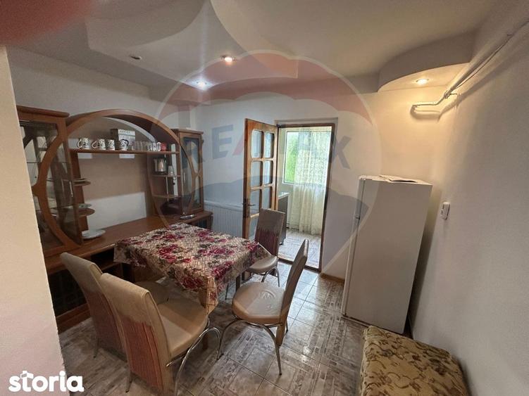 Apartament 3 camere -1 Mai (in spate la Pelendava) - 2