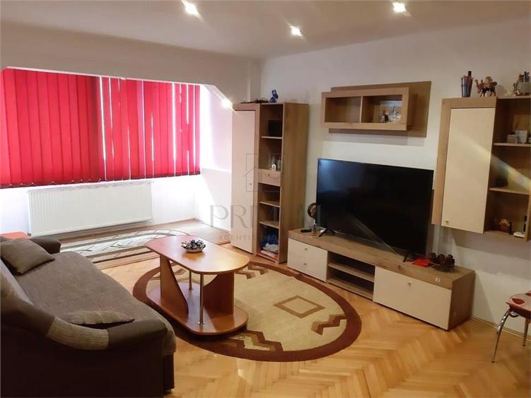 Apartament cu 4 camere decomandat în Freidorf