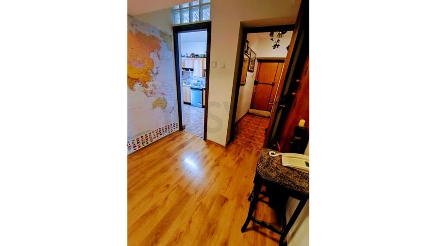 Apartament cu 4 camere decomandat, mobilat în Ștefan cel Mare