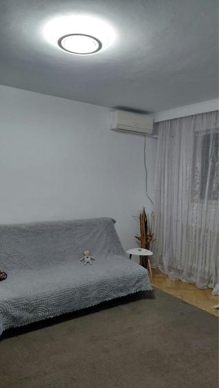Apartament cu 2 camere decomandat în Exterior Vest