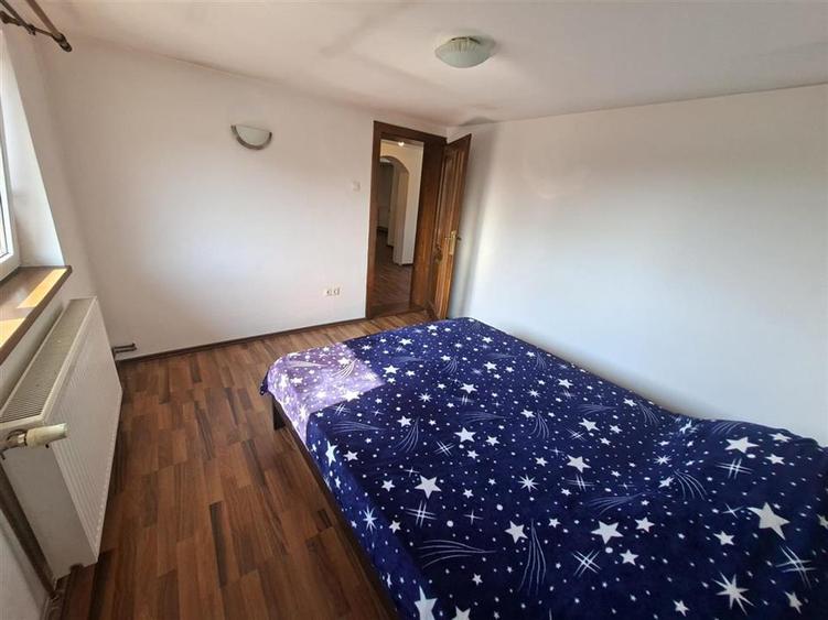Casă individuală cu 5 camere cu Teren 250 Mp în Gușterița