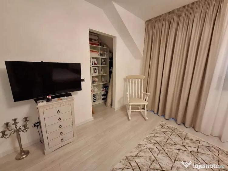 Casă cu 4 camere cu Teren 200 Mp în Burdujeni