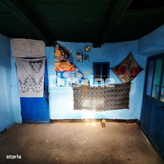 Casă cu 2 camere cu Teren 1628 Mp în Dănești