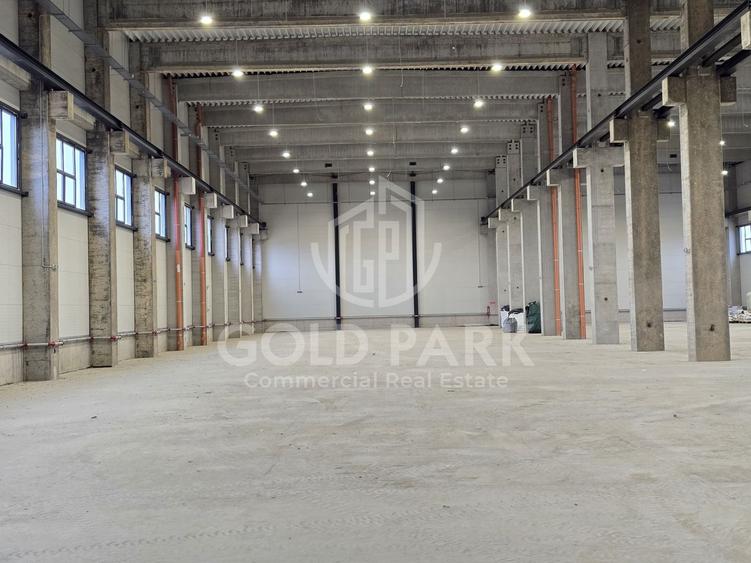 Spațiu industrial, de 3,034 mp, în Exterior Sud