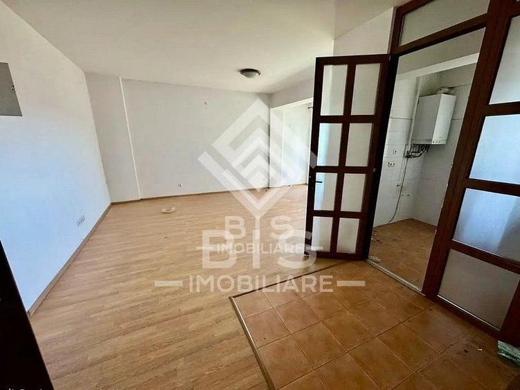 Apartament cu 2 camere decomandat în Independenței