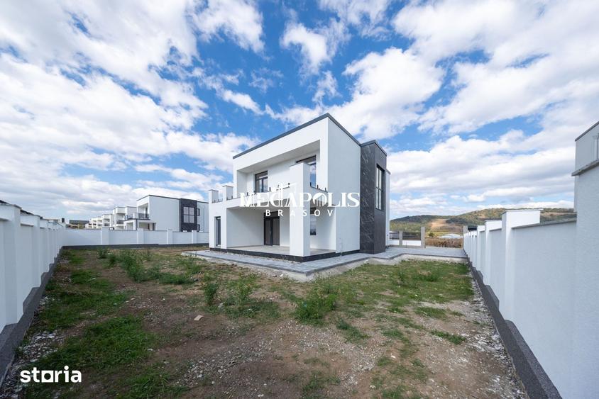 Casă cu 4 camere cu Teren 633 Mp în Hărman