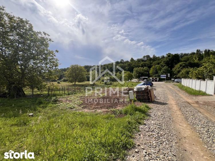 TEREN INTRAVILAN 1164 MP, utilitati pe teren, 2 fronturi stradale, Val - 1