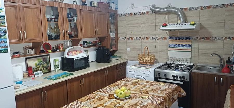 Casă cu Teren 500 Mp în Galata