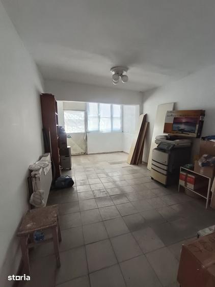 Spațiu comercial, de 78 mp, în Central