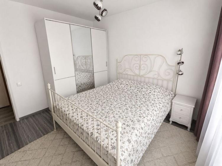Apartament cu 2 camere nedecomandat în Tudor