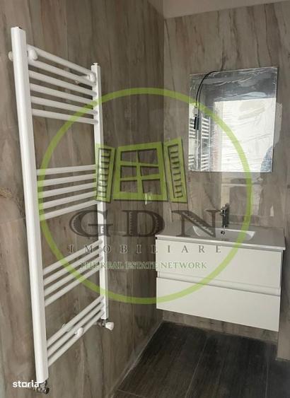 Apartament cu 3 camere în Clăbucet