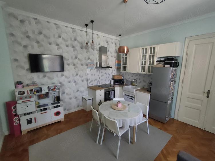 Apartament cu 2 camere semidecomandat în Iosefin