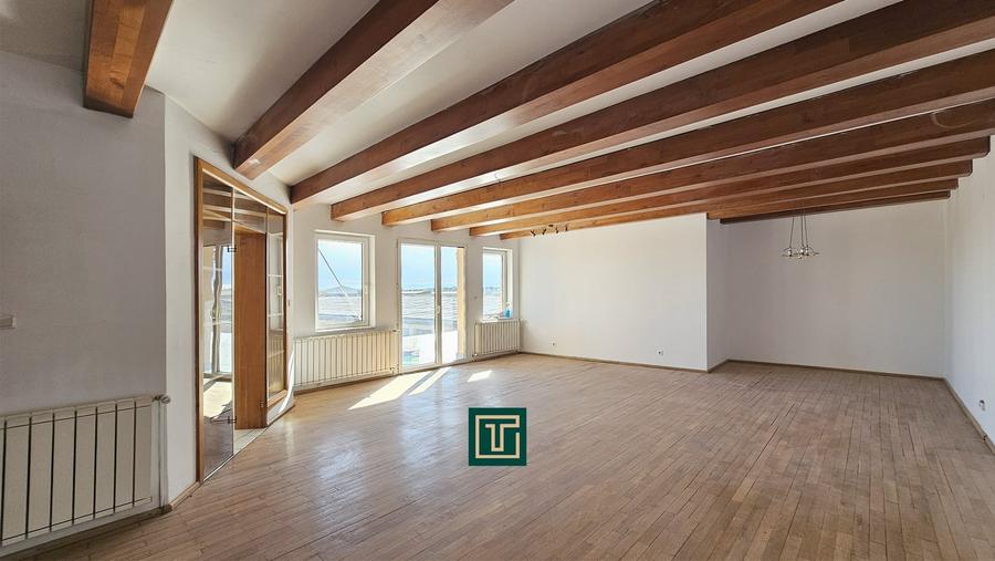 Birou, de 2,704 mp, în Lugoj