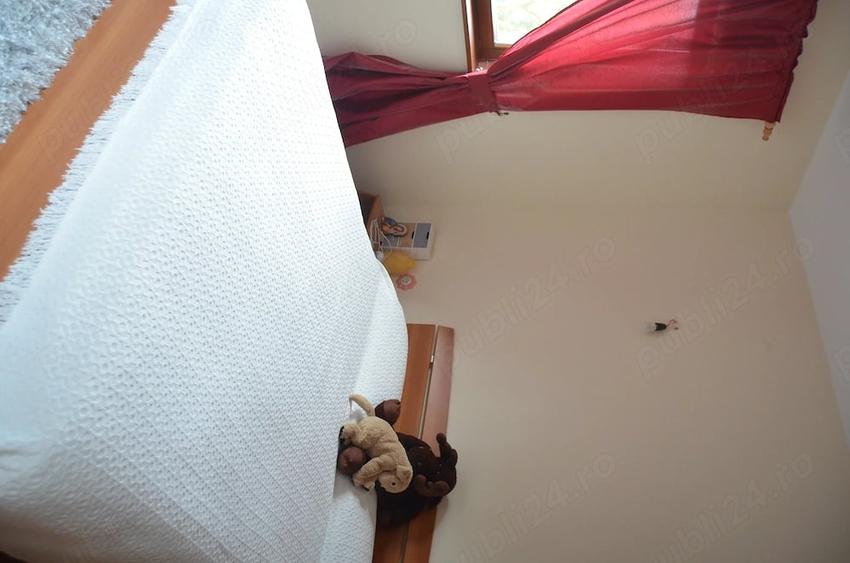 Casă cu 1 camere cu Teren 1627 Mp în Poiana