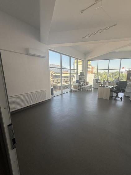 Spațiu comercial, de 280 mp, în Brazda lui Novac