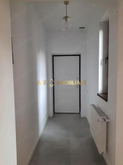 Apartament cu 3 camere semidecomandat, mobilat în Armeneasca