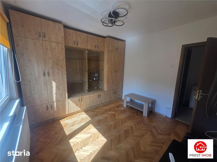 Apartament cu 2 camere în Unirii