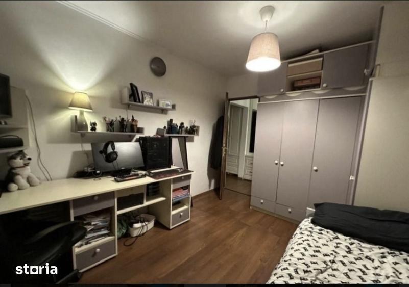 Apartament cu 3 camere decomandat în Banat