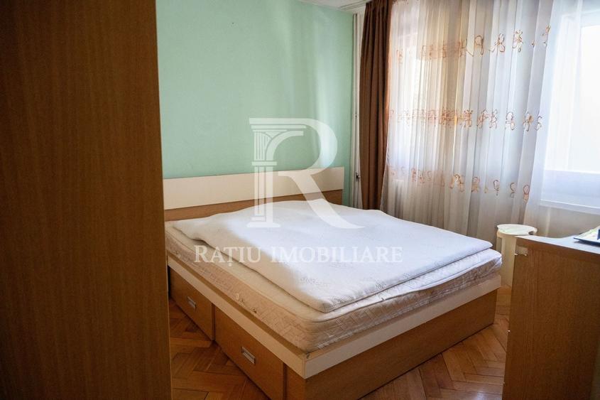 Apartament cu 3 camere decomandat în Rogerius