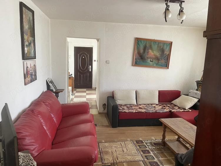 Apartament cu 2 camere semidecomandat în Exterior Vest