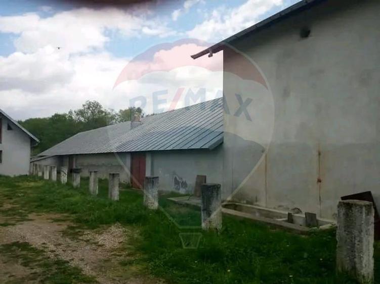 Spațiu industrial, de 400 mp, în Burduca