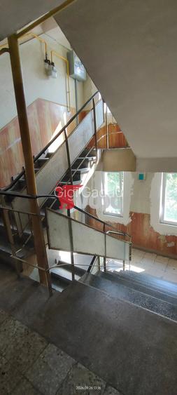 Apartament 3 camere Dacia de vanzare