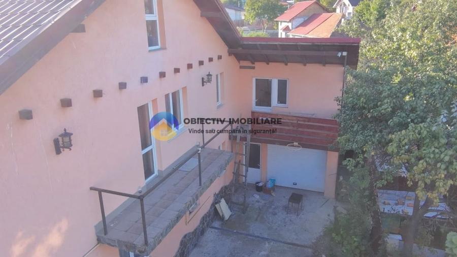 Casă cu 4 camere cu Teren 350 Mp în 1 Mai