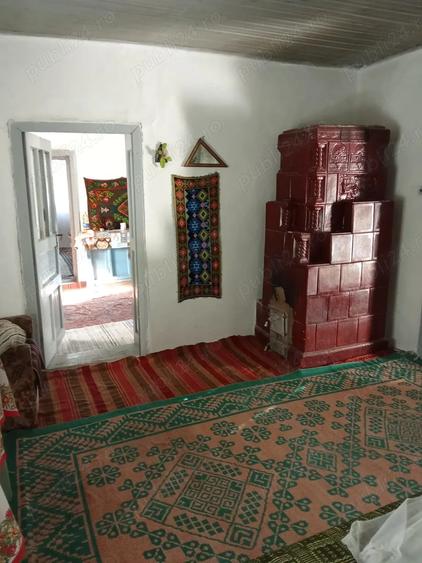 Casă cu 6 camere cu Teren 1900 Mp în Ciorăști