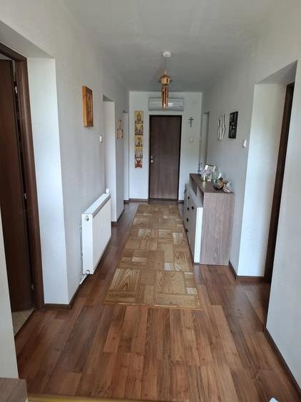 Casă cu Teren 4600 Mp în Govândari