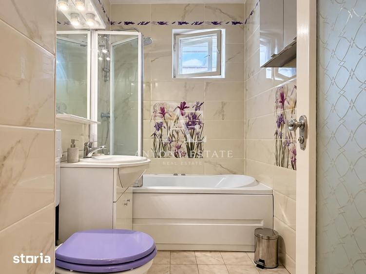 Apartament cu 3 camere semidecomandat în Central