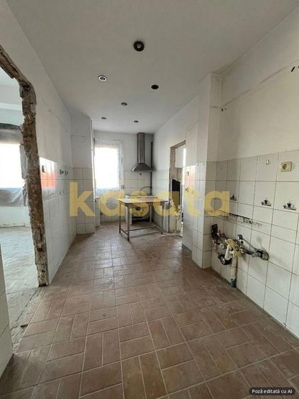 Apartament cu 3 camere decomandat în Dacia