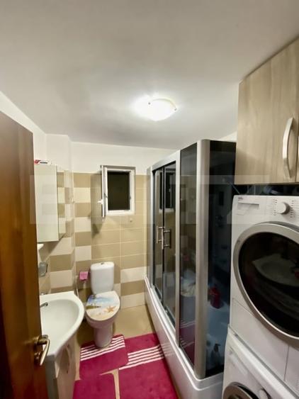 Apartament cu 2 camere semidecomandat, mobilat în Sud