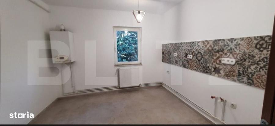 Apartament cu 3 camere în Micro 16