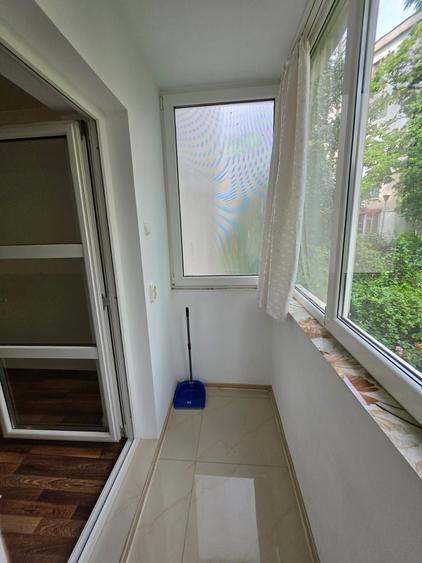 Apartament cu 3 camere decomandat în 9 Mai