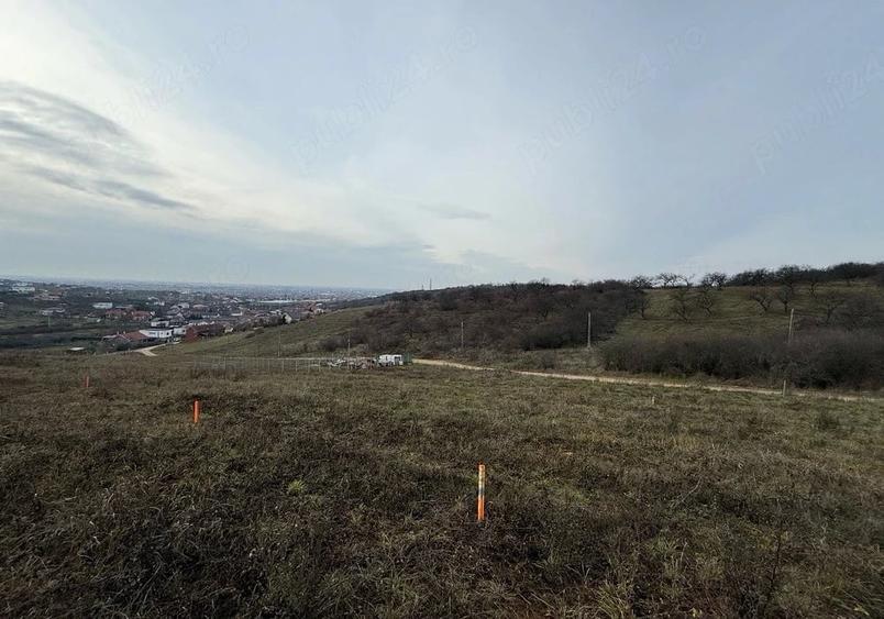 Teren de 840 mp, în Oncea
