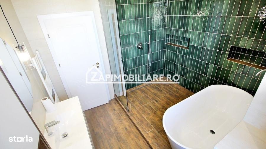 Apartament cu 3 camere decomandat în Tudor