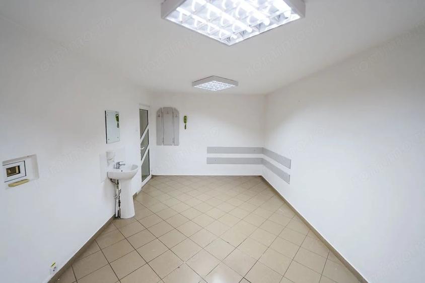 Spațiu comercial, de 55.78 mp, în Sărari