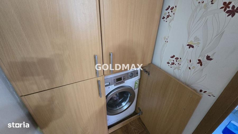 Apartament cu 3 camere semidecomandat în Trivale