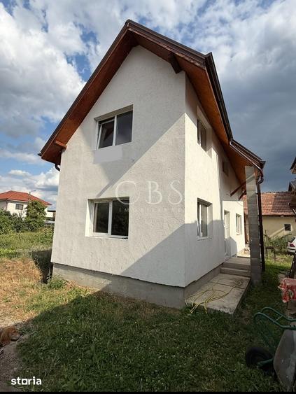Casa individuala in Sannicoara 4 camere ,teren 200mp - 2