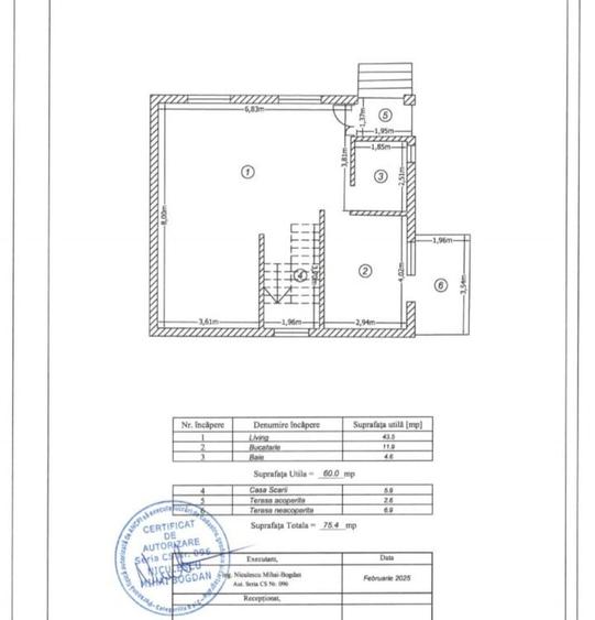 Casă individuală cu 4 camere cu Canalizare în Central