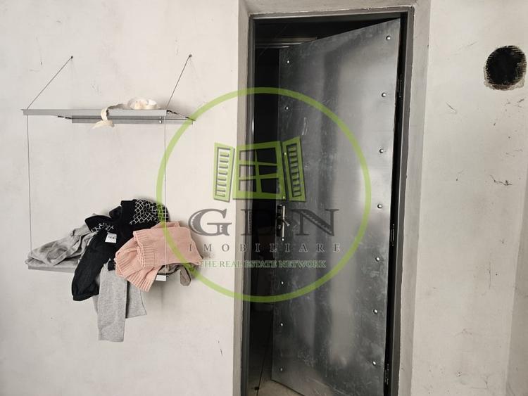Spațiu comercial, de 33 mp, în Ștei
