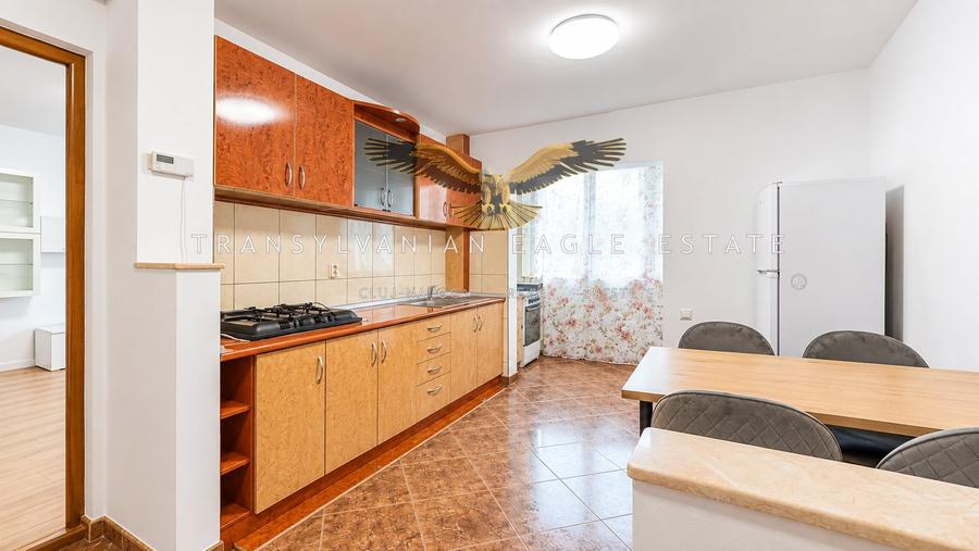 Apartament cu 2 camere decomandat, mobilat în Zorilor