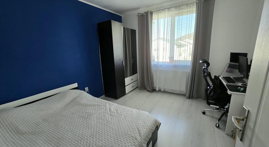 Apartament cu 3 camere, 59 mp, balcon, zona Teilor - 13