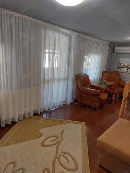 Casă cu 6 camere în Băiuț