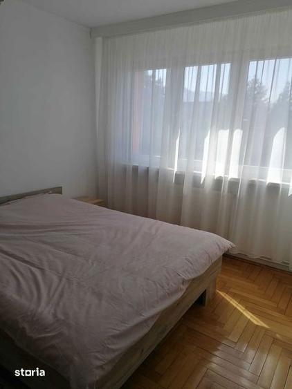 Apartament cu 3 camere în Gemenii