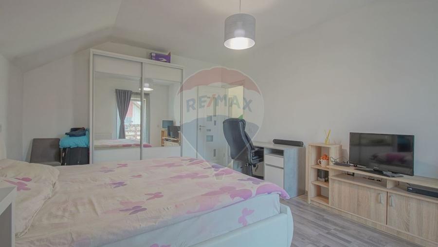 Casă individuală cu 4 camere cu Teren 284 Mp în Bartolomeu